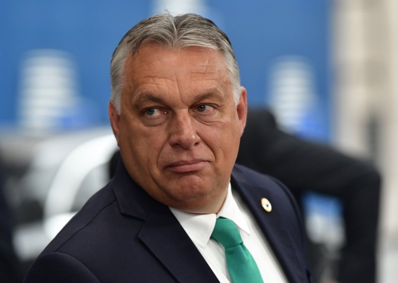 I u Mađarskoj upozoravaju na 'namještene američke izbore'