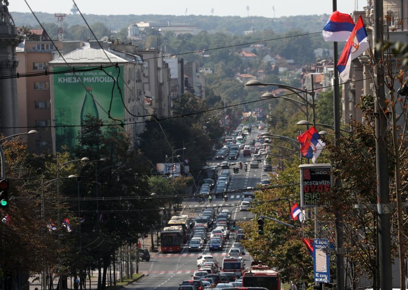 U Srbiji manje novozaraženih nego u nedjelju; stopa smrtnosti u blagom padu