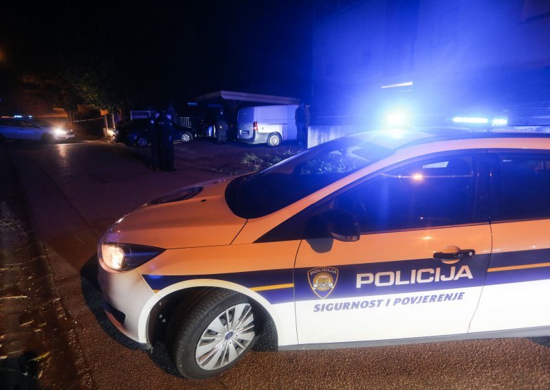 Krvavi obračun noževima u Zagrebu; jedna osoba preminula, druga prevezena u bolnicu