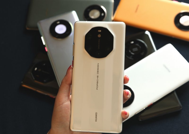 [FOTO] Stigla tri nova smartfona: Huawei predstavio novu seriju Mate 40