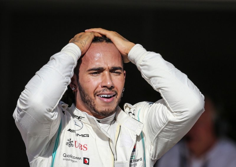 Lewis Hamilton pokazao kako doista izgleda, a reakcije fanova su podijeljene