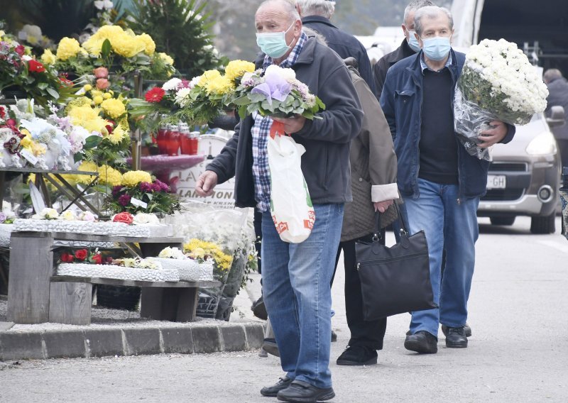 Gotovo identična brojka kao jučer: 2772 nova slučaja zaraze, 20 preminulih. Njemačka cijelu Hrvatsku stavila na crvenu listu