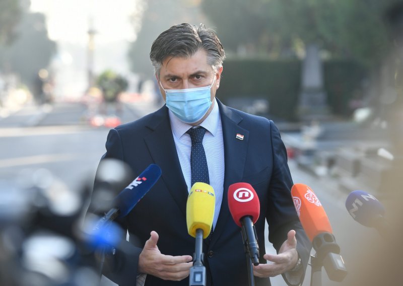 [FOTO/VIDEO] Plenković o Međunarodnom danu borbe protiv nasilja nad ženama: Postigli smo efekt - imamo manje prekršajnih, a više kaznenih prijava