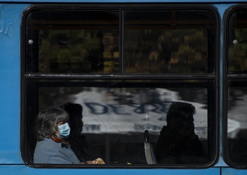 Manjak vozila hitne pomoći u Bugarskoj, uskaču policijski minibusevi