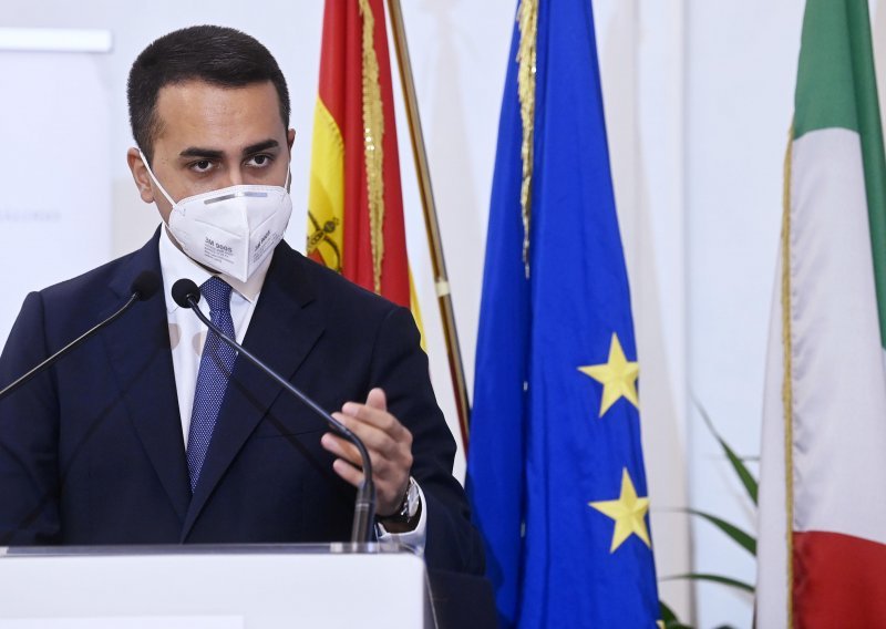 Di Maio za europski 'Domoljubni zakon': Radi se o poduzimanju mjera koje bi mogle spriječiti tragedije poput one u Nici ili ove u Beču