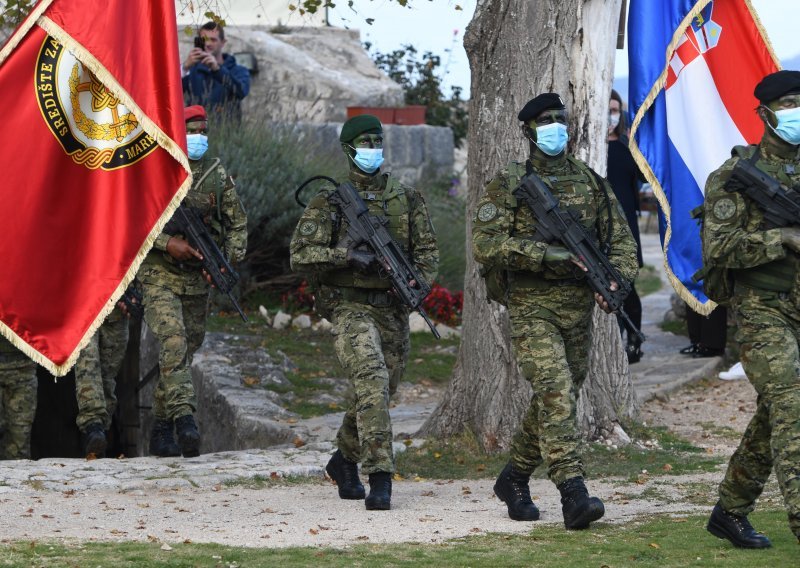 Uručene diplome polaznicima obuke za razvoj vođa