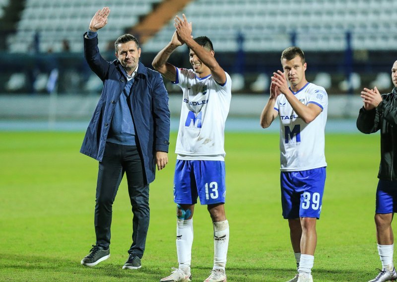 [VIDEO] Osijek u zaostaloj utakmici pobijedio Lokomotivu i opasno se približio Dinamu; Nenad Bjelica djeluje nezaustavljivo