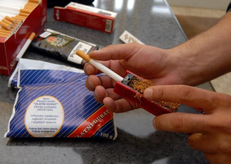 Zbog skupih cigareta Hrvati prelaze na škiju