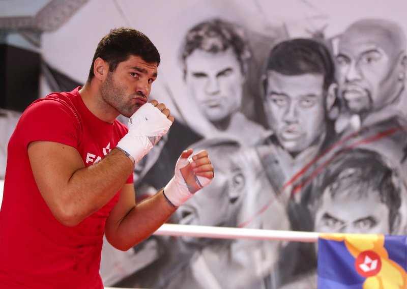 Filip Hrgović najavio nešto što nije uspjelo niti jednom drugom boksaču: Gladan sam pobjeda, po prvi puta će to osjetiti...