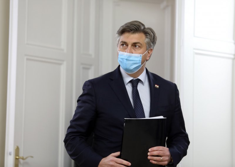 Plenković: Ćorić će i dalje biti ministar, oporba želi destabilizirati Vladu
