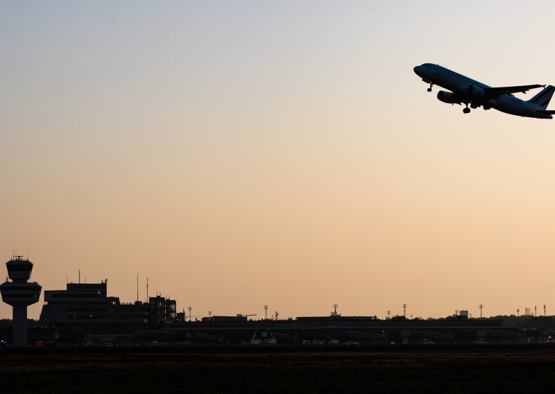 Posljednji avion poletio s berlinskog aerodroma Tegel