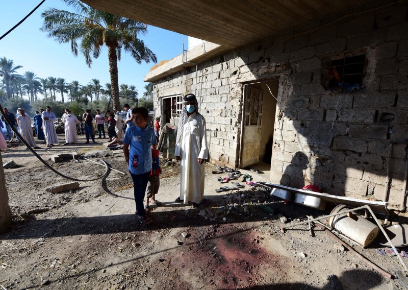 Najmanje 11 mrtvih u napadu na vojni položaj u Bagdadu