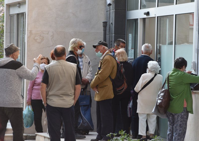 Umirovljenici će moći zadržati svoju i naslijediti mirovinu partnera