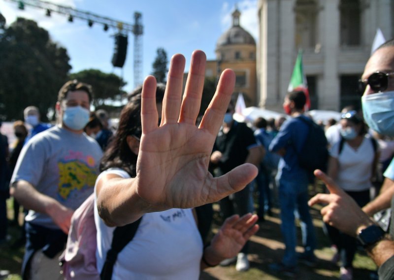 Topi se talijansko jedinstvo u drugom valu pandemije: 'Nema sumnje da smo se od heroja pretvorili u proroke propasti'