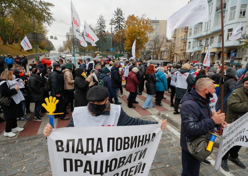Prosvjedi u Ukrajini protiv novih anitikoronavirusnih mjera