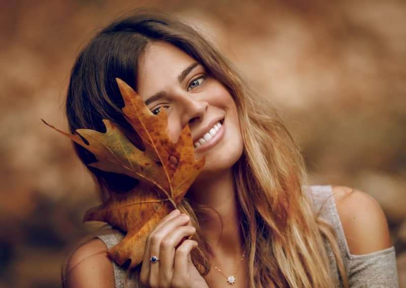 Ovo su najpopularniji stilovi šminkanja ove jeseni koji u prvi plan stavljaju oči i obrve