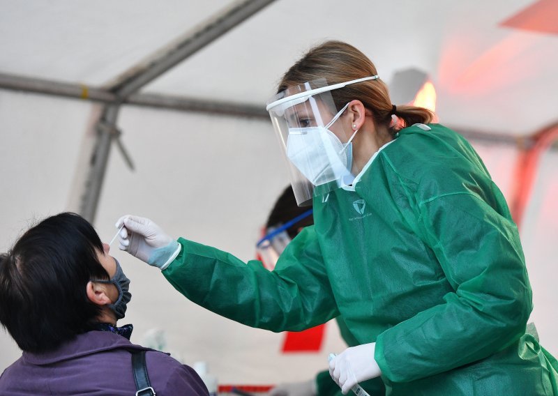 Covid-19 nagriza demokraciju i slobode u 6 od 10 zemalja