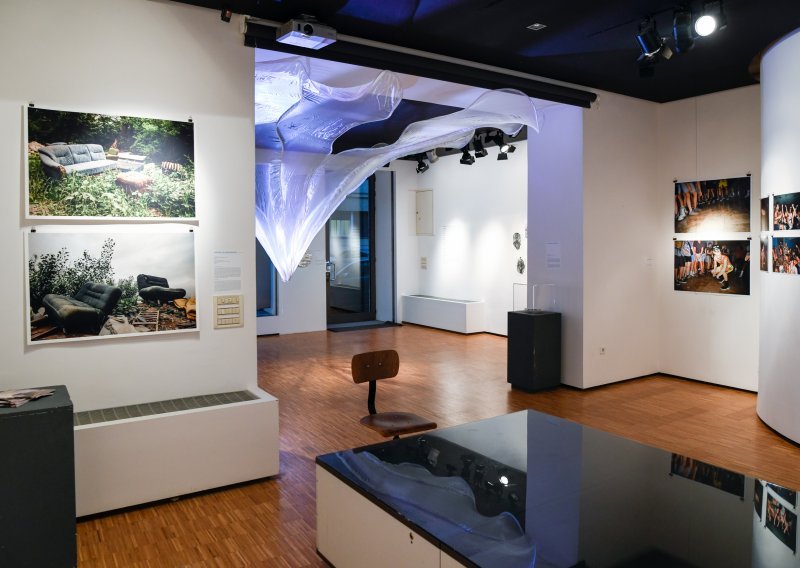 'Izložba 'Situacija' u sklopu programa 35. Salona mladih otvorena je u Galeriji Forum i Galeriji Canvas