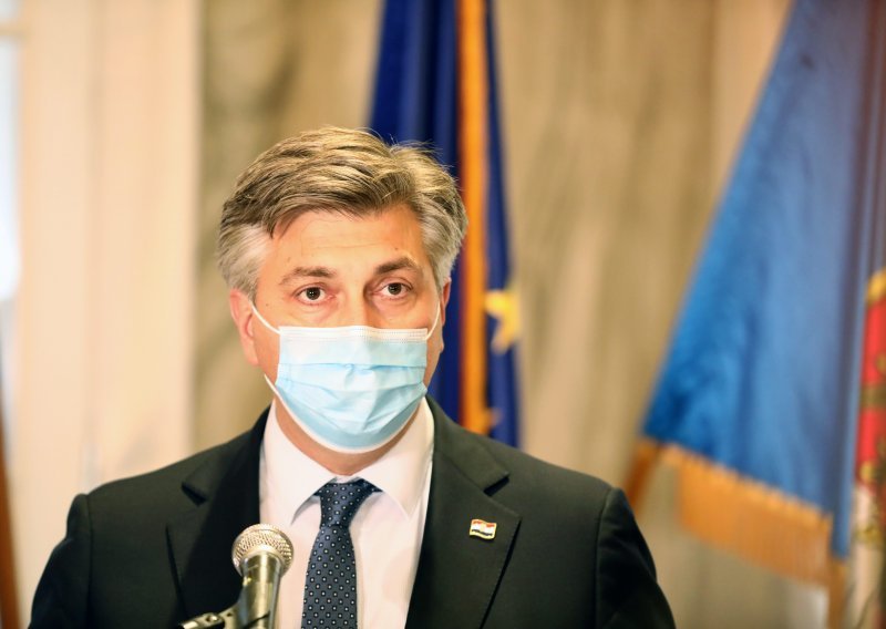 [FOTO/VIDEO] Plenković o presudi Sanaderu i HDZ-u: Ja tada nisam ni bio član stranke, nema kolektivne ni odgovornosti aktualnog vodstva