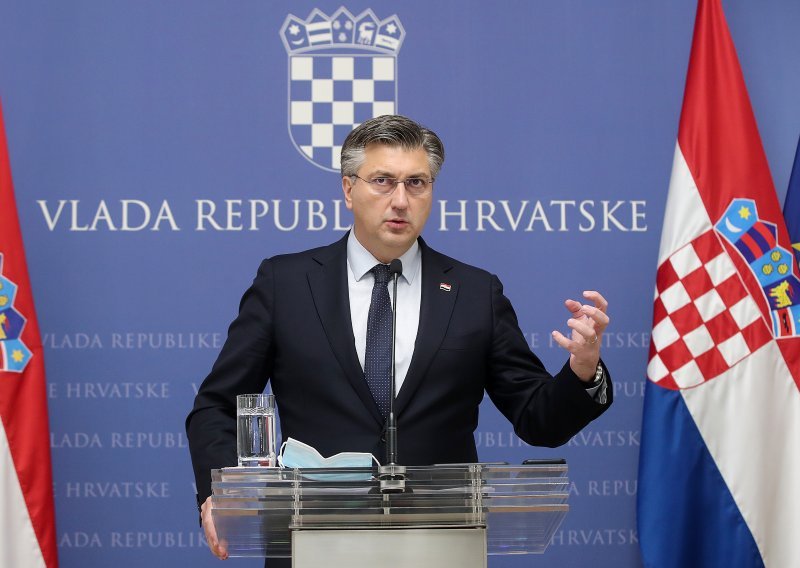 Plenković uzvratio: Milanović je veći stalker od Marasa. Pobijedit ću ga u košarci kad god želi, dam mu 10 poena prednosti