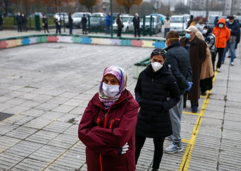 U BiH preko 800 novozaraženih, 47 umrlih