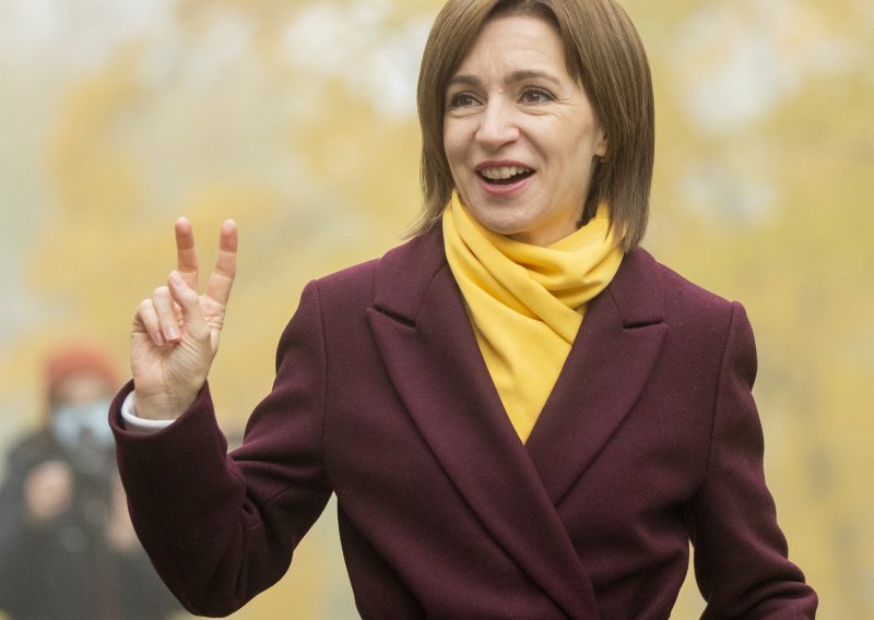 Bivša premijerka Maia Sandu vodi na predsjedničkim izborima u Moldaviji