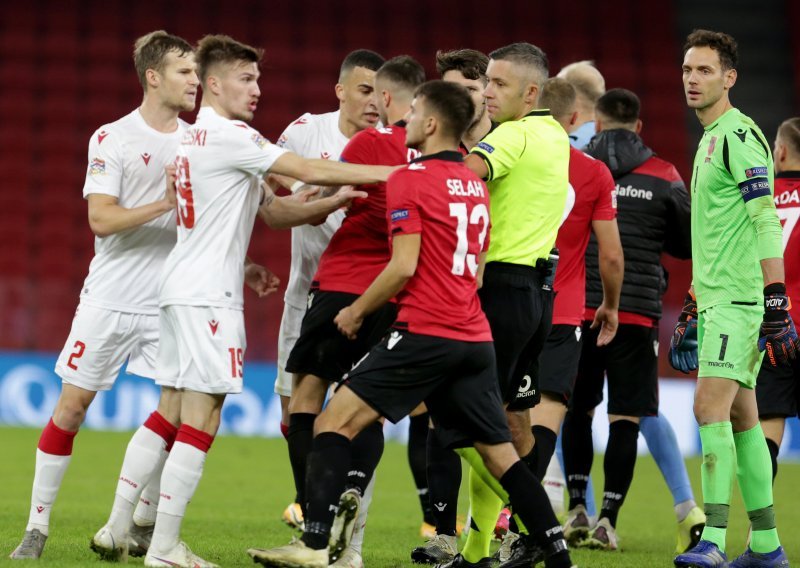 Albanija slavi bivšeg golgetera RNK Splita kao i nekadašnjeg voljenog trenera Hajduka; Norveška izgubila za zelenim stolom pa zbog toga ispala Sjeverna Irska