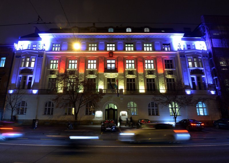 HGK tuži Hrvoja Bujasa zbog vrijeđanja djelatnica u Nedjeljom u 2