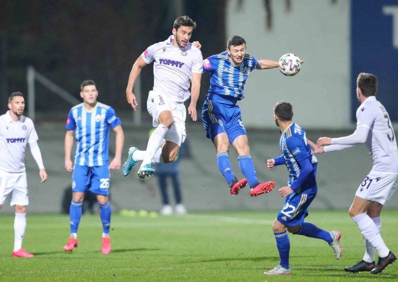 [VIDEO, FOTO] Hajduk slavi svojeg kapetana; Mijo Caktaš zabio dva gola za pobjedu protiv 'Lokosa', a onaj odlučujući u 90. minuti utakmice