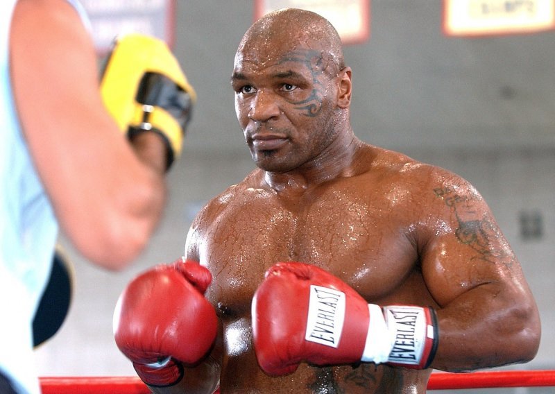 Mike Tyson u subotu se nakon 15 godina mirovine vraća u ring; otkriveno je koliko će milijuna dolara zaraditi za jedan jedini meč