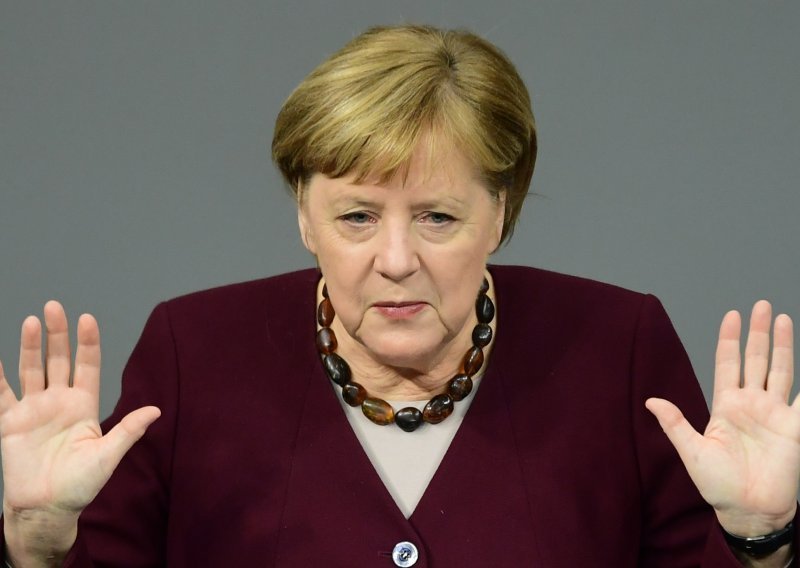 I Angela Merkel traži da se sva skijališta u Europi zatvore: 'Kad slušate Austrijance, to ne izgleda tako lako, ali pokušat ćemo ponovo'