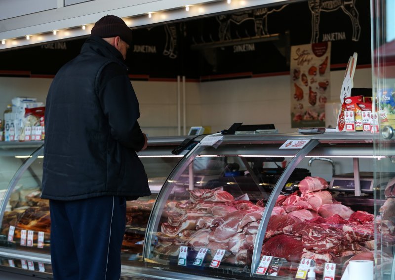 Stanićeva 'Šunka superior' povlači se iz trgovina zbog povišene količine bakterija