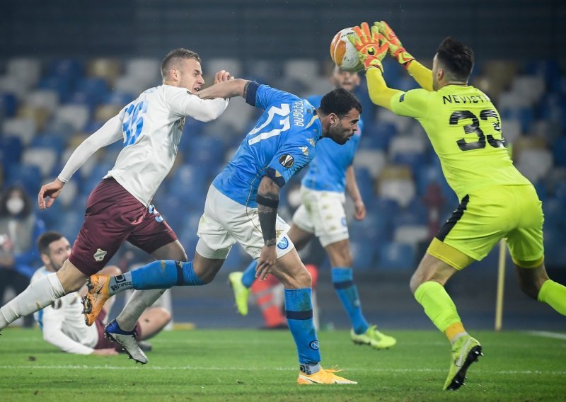 [VIDEO/FOTO] Oslabljena Rijeka hrabro se borila s jakim Napolijem, ali poraz na San Paolu nije mogla izbjeći