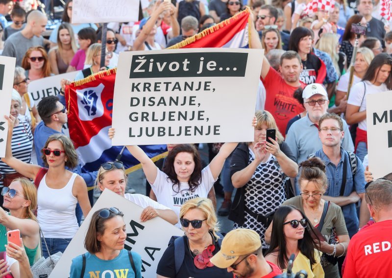 Za sutra u podne najavljuje se prosvjed protiv novih mjera