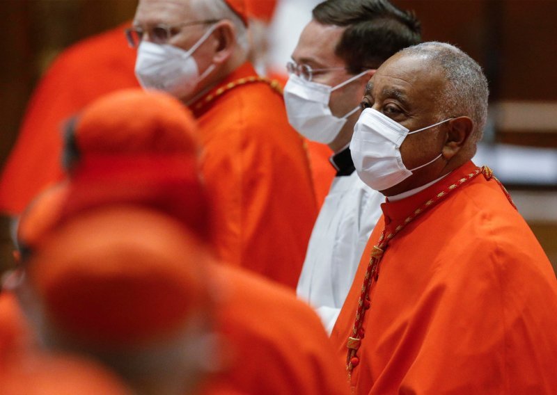 Papa ustoličio nove kardinale, uključujući prvog Afroamerikanca