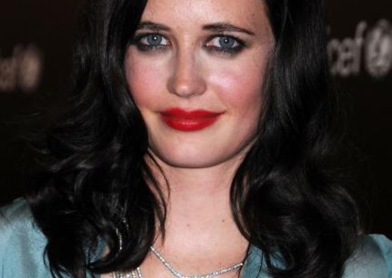 Eva Green je stala između Deppa i Vanesse?
