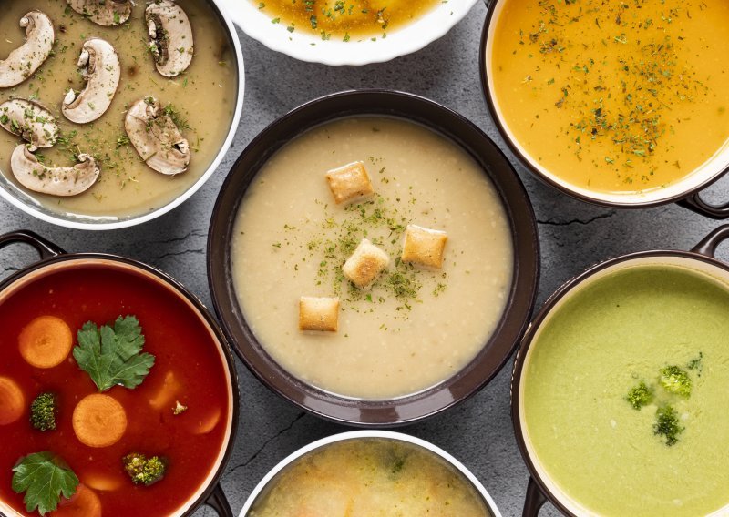 Jeste li znali da su ju ljudi kuhali prije više od 20.000 godina ili da je prvi restoran nastao upravo zahvaljujući juhi? Evo zašto bismo svi trebali jesti više juhe!