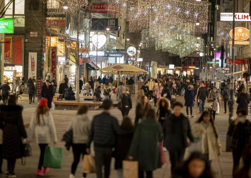 Austrija želi spriječiti Balkance da za Božić idu u domovinu