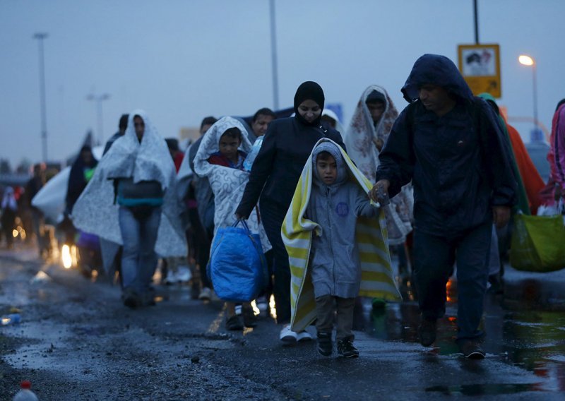 Njemačka zatvara granice i privremeno izlazi iz Schengena?