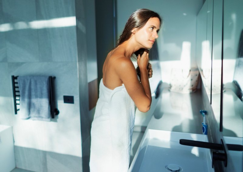 Uštedite prostor u kupaonici: Iz svoje beauty rutine izbacite ovih pet proizvoda i zamijenite ovime