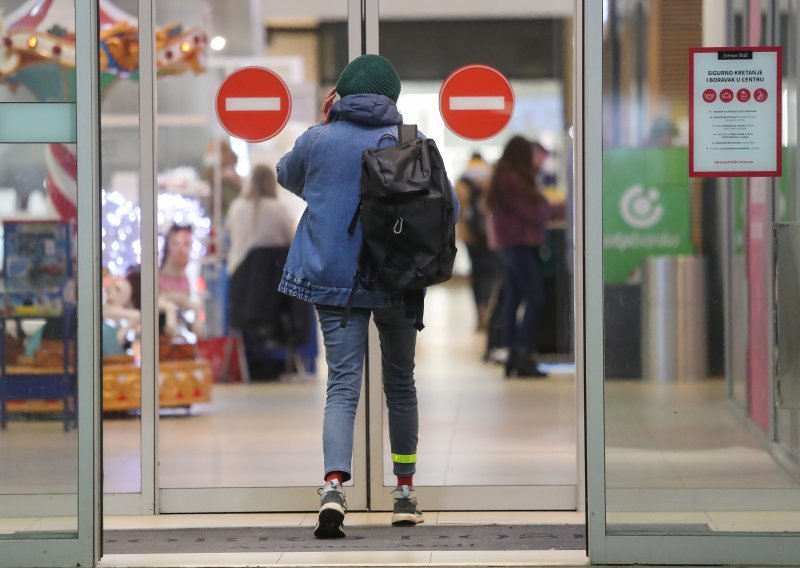 Borba s koronavirusom: U Hrvatskoj se priča o zatvaranju šoping centara, a pogledajte kako su to riješile druge zemlje