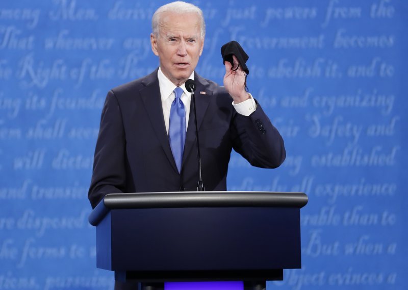 Joe Biden negativan je na koronavirus