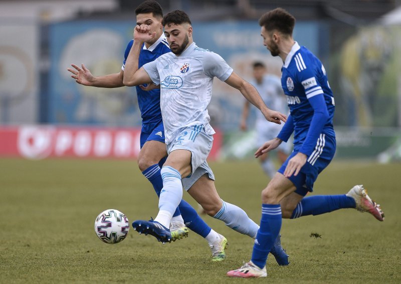 [VIDEO/FOTO] Dinamo 'petardom' protutnjao kroz Koprivnicu; dva gola zabio je Gavranović, a po jedan Petković, Hajrović i Ivanušec