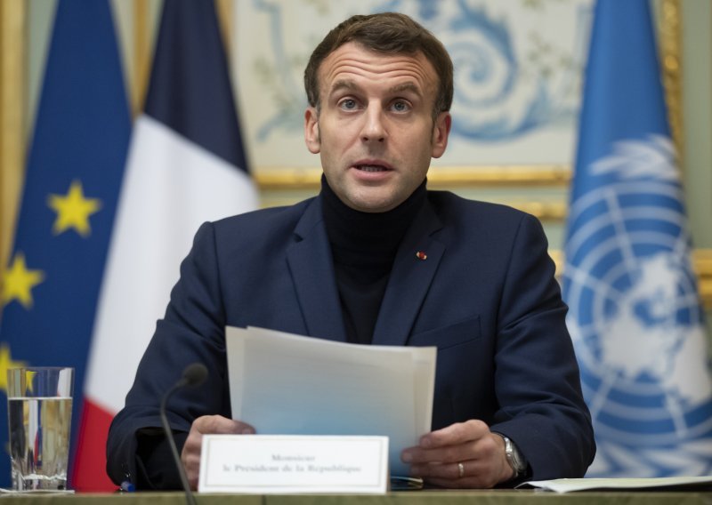 Macron najavio referendum o unošenju zaštite klime u Ustav
