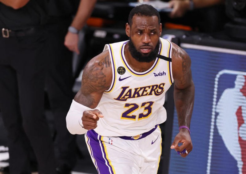 Košarkaš NBA momčadi LA Lakers LeBron James ispisao povijest sporta; ovo još nikome nije uspjelo, a lista je jako duga