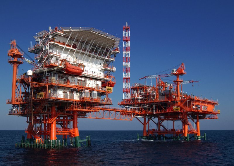 U Jadranu se krije 2,87 milijardi barela nafte