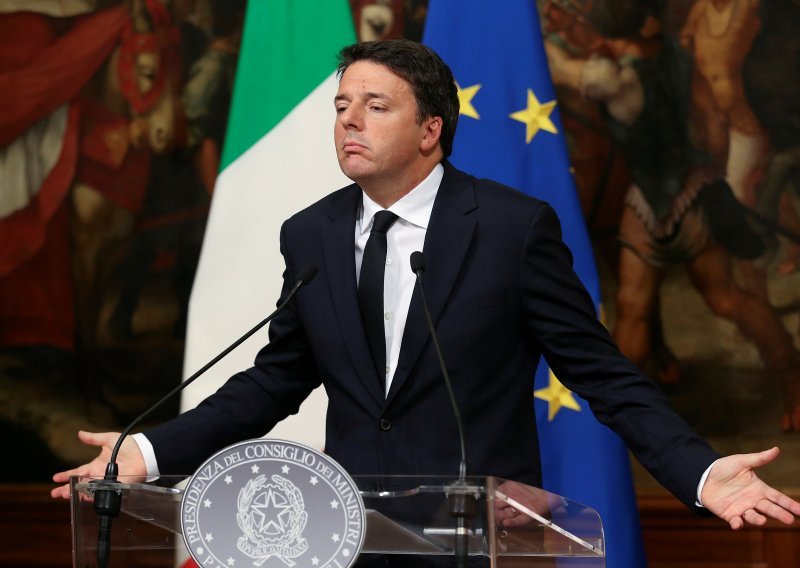 Renzi podnio ostavku na dužnost talijanskog premijera
