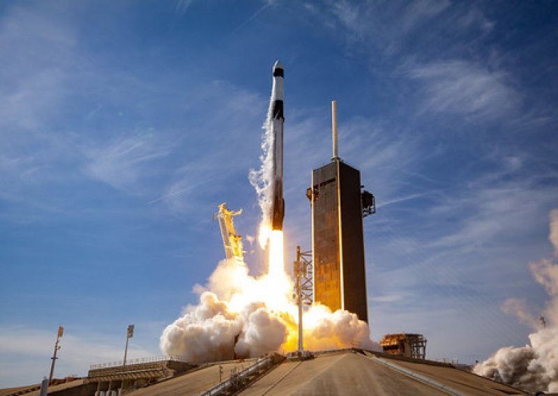 Eksplodirao SpaceX-ov prototip rakete pri slijetanju nakon probnog lansiranja