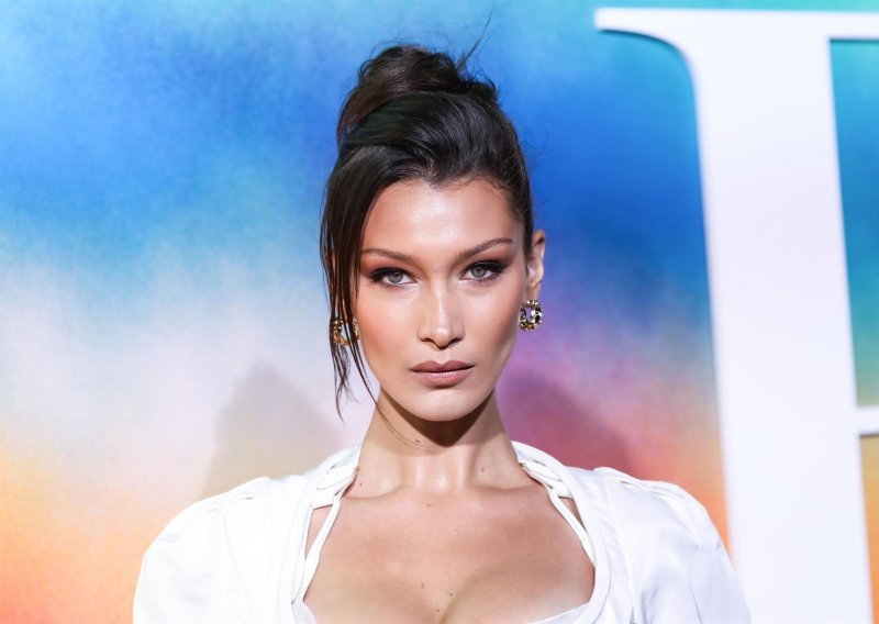 Kakva transformacija: Bella Hadid sve je iznenadila drastičnom promjenom imidža