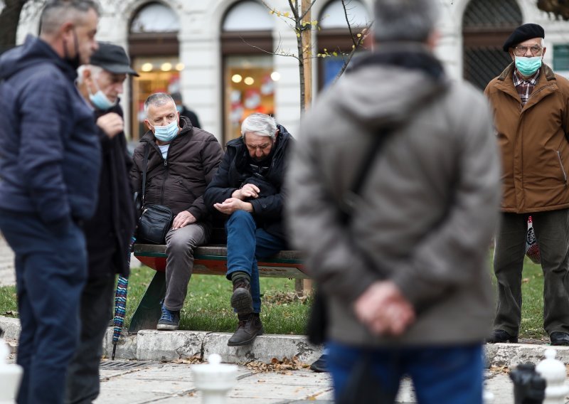 Božićnice za 840 zabočkih umirovljenika